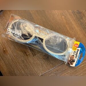 NEW IN PACKAGE Doggles ILS dog goggles size XL